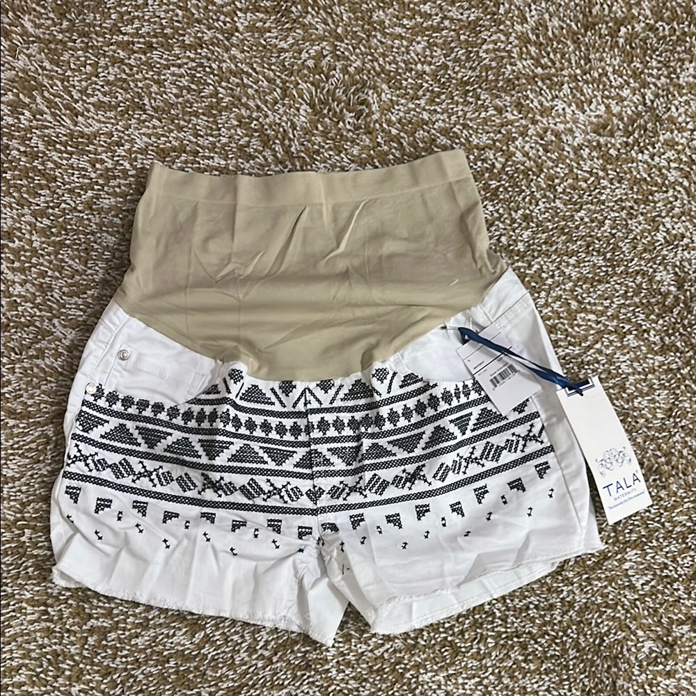 Talbots High Waist Black and White Geometric Shorts